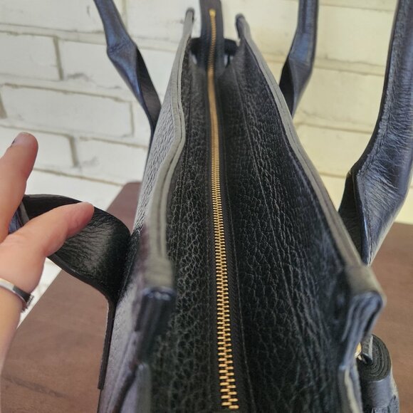 Like New Kate Spade Southport Ave Black Leather Tote Bag Large Purse - Picture 12 of 14